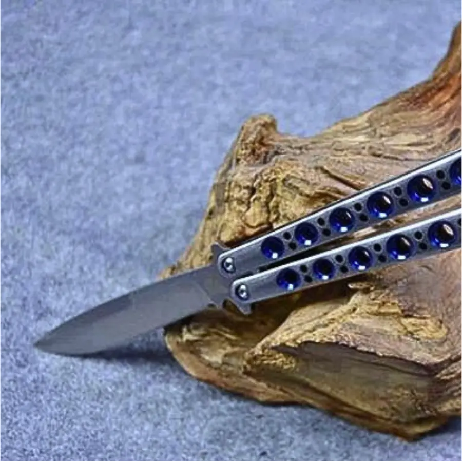 dao-buom-balisong-can-duc-xanh-bm42(1)
