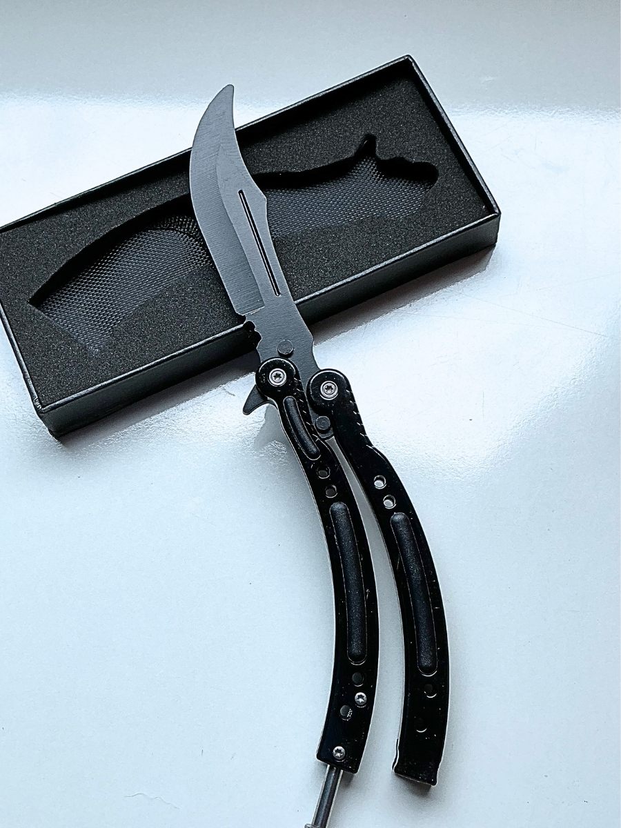 dao-buom-balisong-csgo-2026-tap-quay-gia-mai-khong-ben