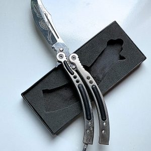 dao-buom-balisong-csgo-2026-tap-quay-gia-mai-khong-ben