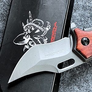 dao-karambit-can-go-luoi-vuong